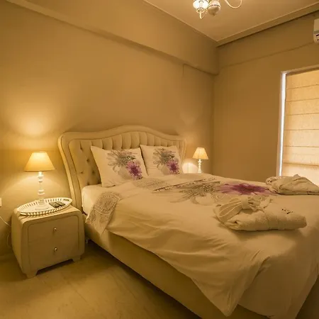Waterkourou Kentro خانيا